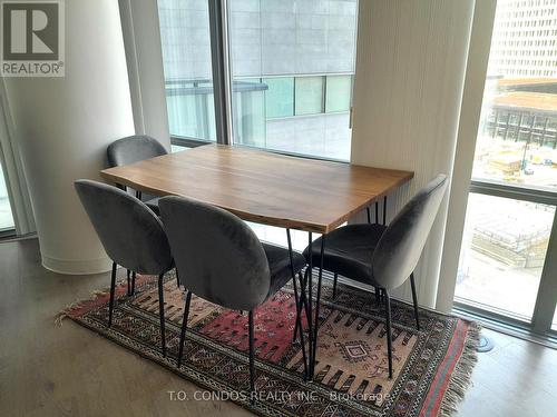 703 - 832 Bay Street, Toronto, ON - Indoor Photo Showing Dining Room