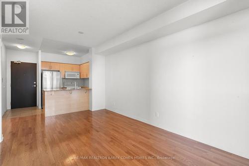 1506 - 5791 Yonge Street, Toronto, ON - Indoor Photo Showing Kitchen