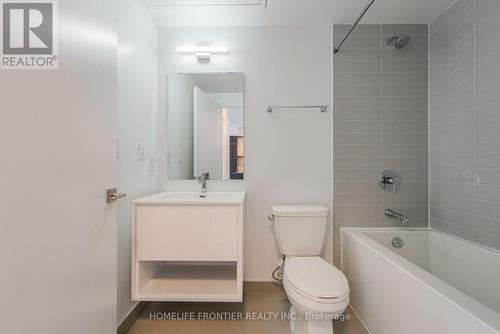 2310 - 159 Wellesley Street E, Toronto, ON - Indoor Photo Showing Bathroom