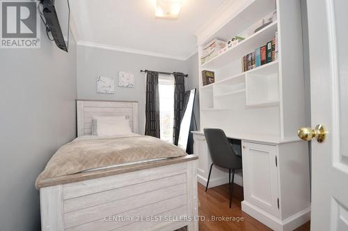 24 Tania Crescent, Vaughan, ON - Indoor Photo Showing Bedroom