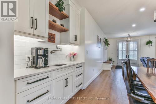 14 St Ladislaus Street, Norfolk (Courtland), ON - Indoor Photo Showing Kitchen