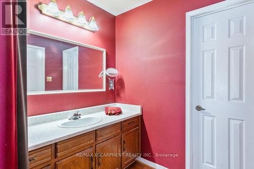 1983 Roy Ivor Crescent, Mississauga, ON - Indoor Photo Showing Bathroom