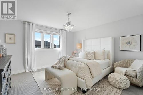 151 Heron Street, Welland, ON - Indoor Photo Showing Bedroom