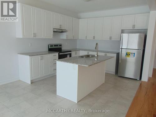 299 Ridley Crescent, Southgate, ON - Indoor Photo Showing Kitchen