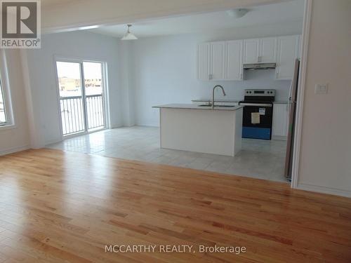 299 Ridley Crescent, Southgate, ON - Indoor Photo Showing Kitchen