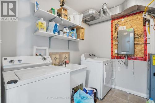 #2B - 240 Westmeadow Drive, Kitchener, ON - Indoor Photo Showing Laundry Room