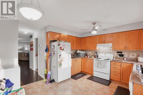 #2B - 240 Westmeadow Drive, Kitchener, ON - Indoor Photo Showing Kitchen