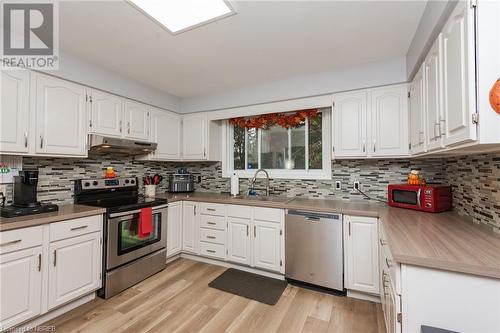 51 Harris Drive, North Bay, ON - Indoor Photo Showing Kitchen