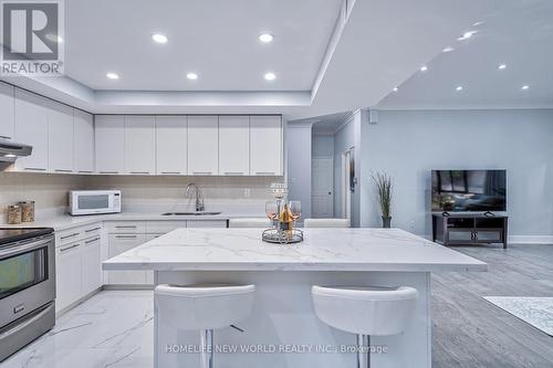 104 - 195 St Patrick Street, Toronto, ON - Indoor Photo Showing Kitchen With Upgraded Kitchen