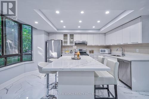 104 - 195 St Patrick Street, Toronto, ON - Indoor Photo Showing Kitchen With Upgraded Kitchen