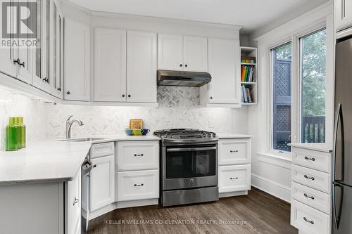 140 Medland Street, Toronto, ON - Indoor Photo Showing Kitchen With Upgraded Kitchen