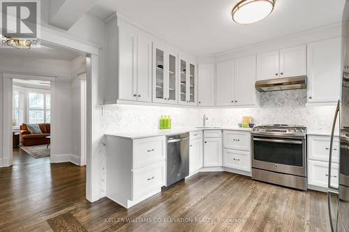 140 Medland Street, Toronto, ON - Indoor Photo Showing Kitchen With Upgraded Kitchen