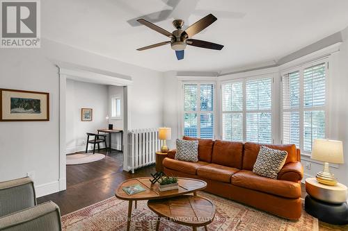 140 Medland Street, Toronto, ON - Indoor Photo Showing Living Room