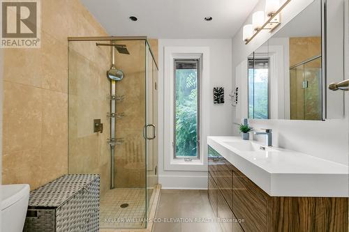 140 Medland Street, Toronto, ON - Indoor Photo Showing Bathroom