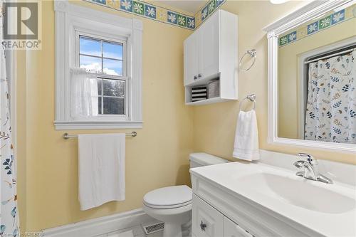 2nd Level Main Bath - 169 Trillium Drive, Port Elgin, ON - Indoor Photo Showing Bathroom