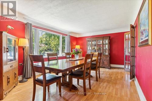 2076 Churchill Avenue, Burlington, ON - Indoor Photo Showing Dining Room