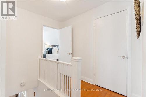 2076 Churchill Avenue, Burlington, ON - Indoor Photo Showing Other Room