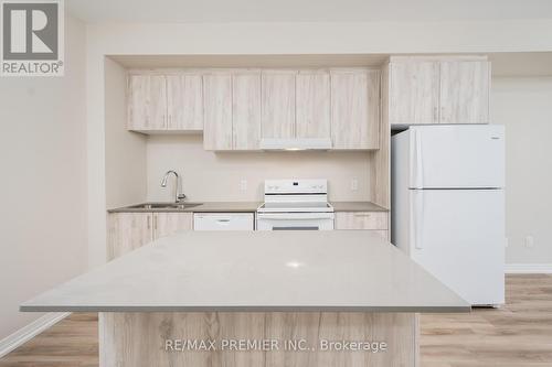 Gl 03 - 50 Herrick Avenue, St. Catharines, ON - Indoor Photo Showing Kitchen