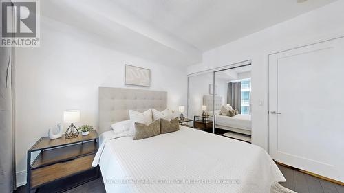 1806 - 25 Broadway Avenue, Toronto, ON - Indoor Photo Showing Bedroom