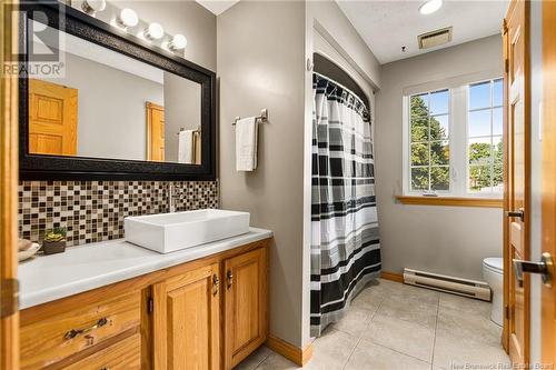 170 Columbus Avenue, Moncton, NB - Indoor Photo Showing Bathroom