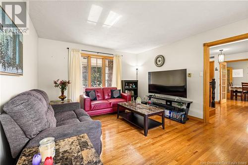 170 Columbus Avenue, Moncton, NB - Indoor Photo Showing Living Room