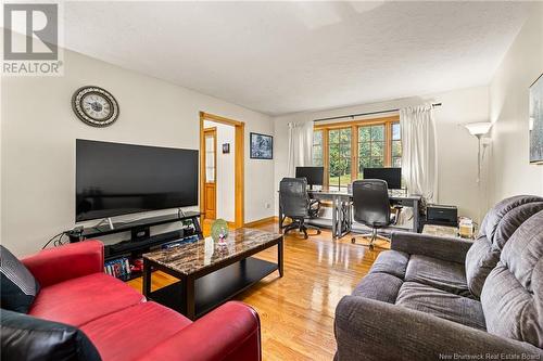 170 Columbus Avenue, Moncton, NB - Indoor Photo Showing Living Room