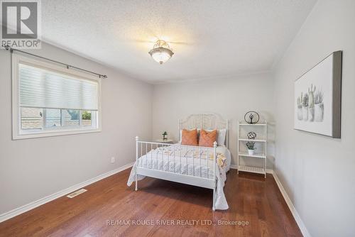 14 Selleck Lane, Oshawa, ON - Indoor Photo Showing Bedroom