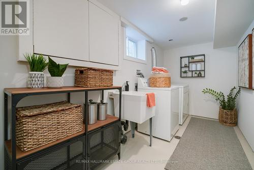 1315 Pape Avenue, Toronto, ON - Indoor Photo Showing Laundry Room