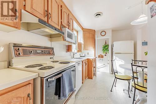 82 Cedarcrest Boulevard, Toronto, ON - Indoor Photo Showing Kitchen