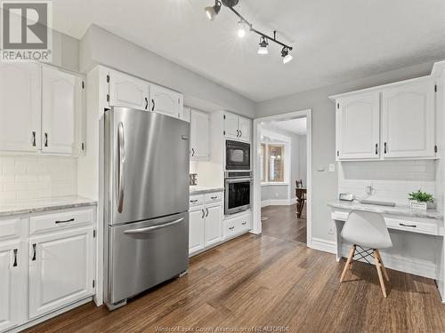 354 Puce Road, Lakeshore, ON - Indoor Photo Showing Kitchen