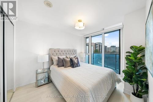 610 - 9471 Yonge Street, Richmond Hill, ON - Indoor Photo Showing Bedroom