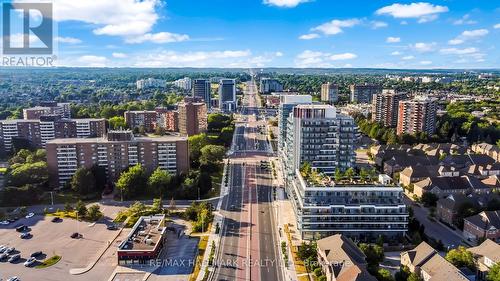 610 - 9471 Yonge Street, Richmond Hill, ON - Outdoor With View