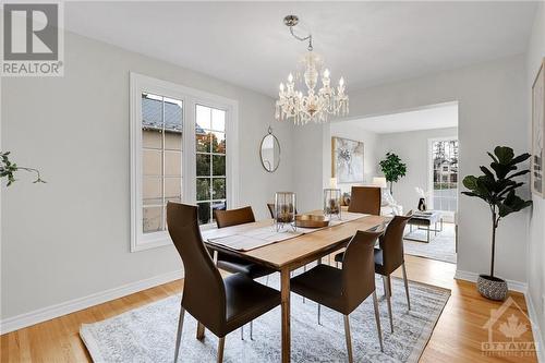 9 Camwood Crescent, Ottawa, ON - Indoor Photo Showing Dining Room