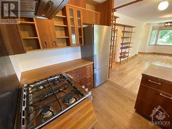 Kitchen - Gas Stove - 