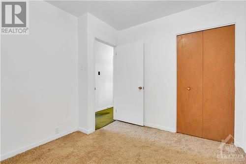 26 Wallford Way, Ottawa, ON - Indoor Photo Showing Other Room