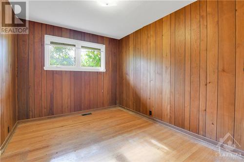 26 Wallford Way, Ottawa, ON - Indoor Photo Showing Other Room