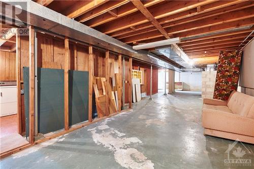 26 Wallford Way, Ottawa, ON - Indoor Photo Showing Basement