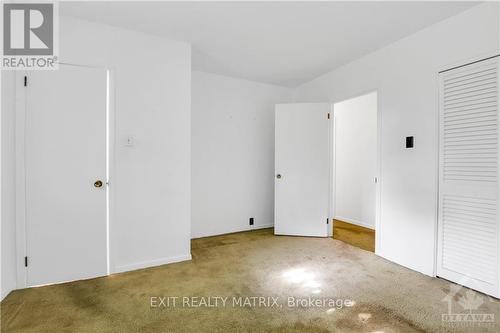 26 Wallford Way, Ottawa, ON - Indoor Photo Showing Other Room