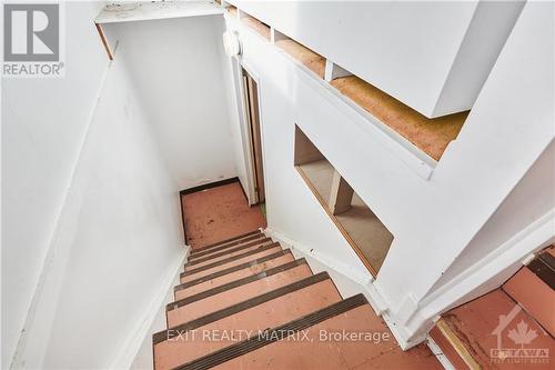 26 Wallford Way, Ottawa, ON - Indoor Photo Showing Other Room