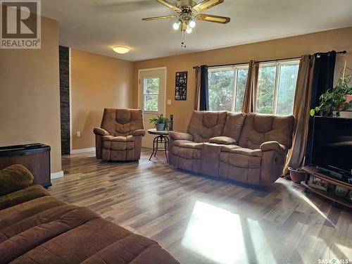 132 Centennial Street, Swift Current Rm No. 137, SK - Indoor Photo Showing Living Room