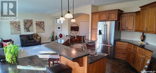 10304 Bunce Crescent, North Battleford, SK - Indoor Photo Showing Kitchen