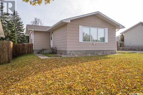 1442 Sibbald Crescent, Prince Albert, SK - Outdoor