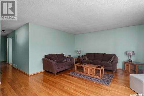 1442 Sibbald Crescent, Prince Albert, SK - Indoor Photo Showing Living Room