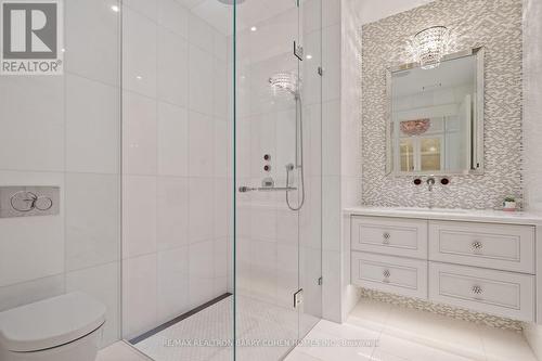 116 Eden Vale Drive, King, ON - Indoor Photo Showing Bathroom