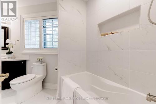 242 Belvenia Road, Burlington, ON - Indoor Photo Showing Bathroom