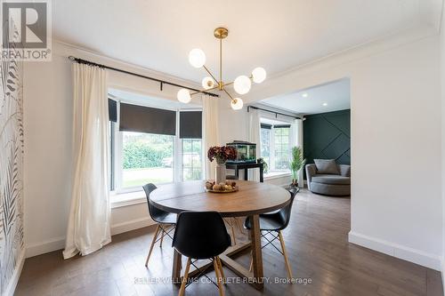 2 Brentwood Road, Grimsby, ON - Indoor Photo Showing Dining Room