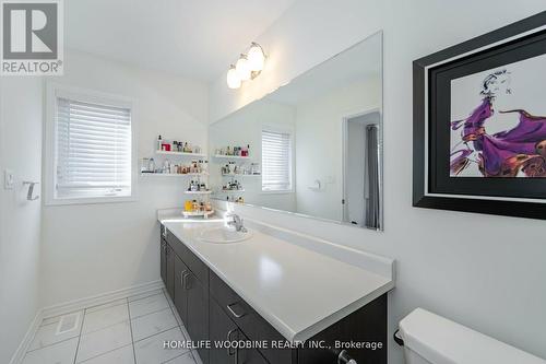 18 - 143 Ridge Road, Cambridge, ON - Indoor Photo Showing Bathroom