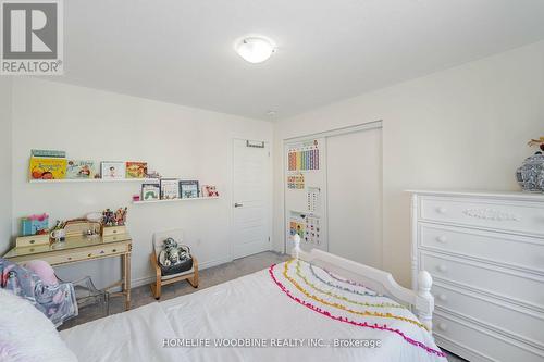 18 - 143 Ridge Road, Cambridge, ON - Indoor Photo Showing Bedroom