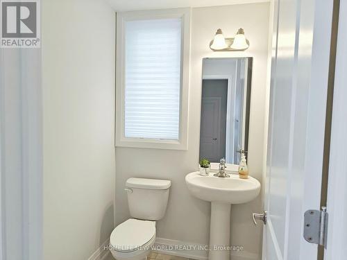 146 St Joseph Road, Kawartha Lakes, ON - Indoor Photo Showing Bathroom