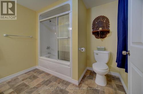 63 Baldwin Street, Tillsonburg, ON - Indoor Photo Showing Bathroom